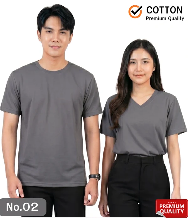 นายแบบและนางแบบสวมเสื้อยืดสีเทาเข้มผ้า Cotton คุณภาพเกรดพรีเมียม สำหรับบริการสั่งผลิตเสื้อยืดพร้อมสกรีน